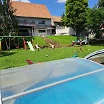 Feriehus Rekreacni Na Jizni Morave *