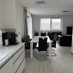 Rekreacni Na Jizni Morave *
