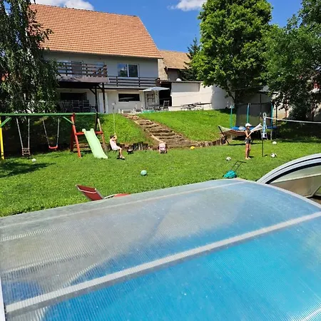 Casa vacanze Rekreacni Na Jizni Morave *