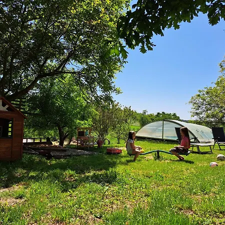 Casa vacanze Rekreacni Na Jizni Morave *