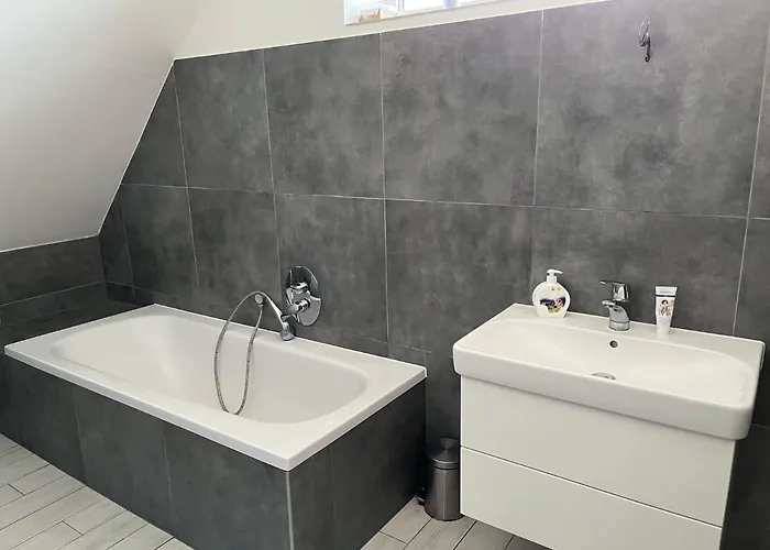 Rekreacni Na Jizni Morave * Litencice