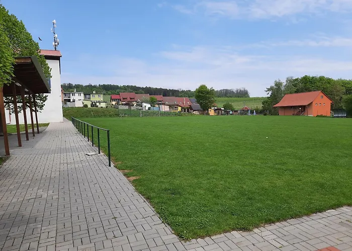 Rekreacni Na Jizni Morave Litencice